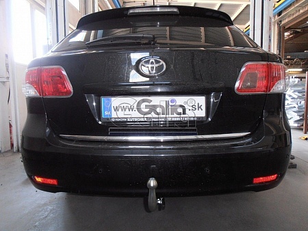 Фаркоп Galia для Toyota Avensis (седан, универсал) 2009-2012 T059C в 